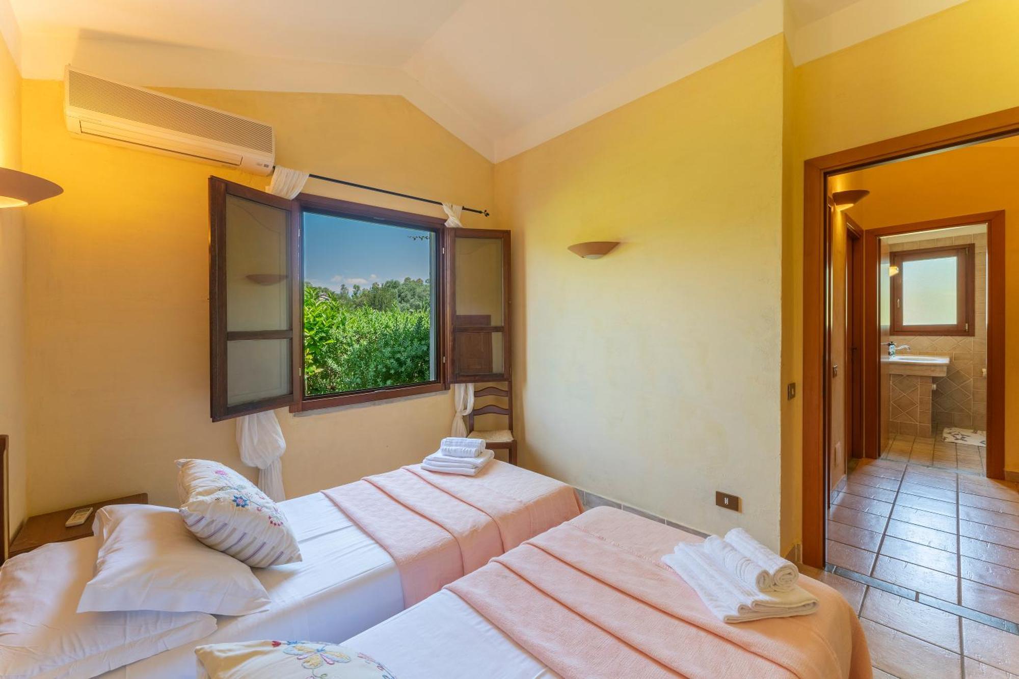 Baia Delle Palme Beach Aparthotel 3*